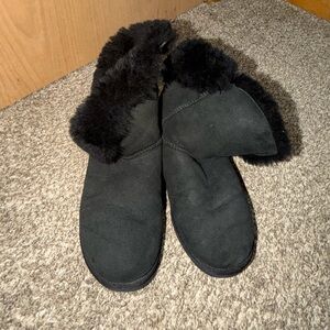 UGG Women's Bailey Button Bling
Boot